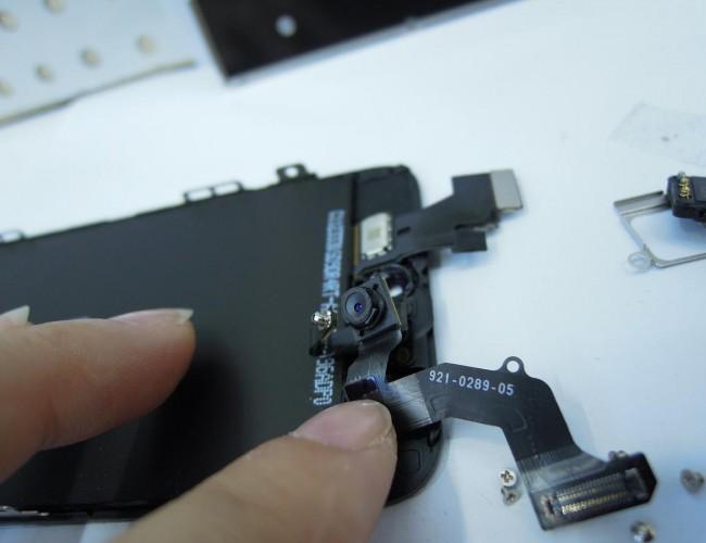 iPhone 5: Photos d’une puce NFC?