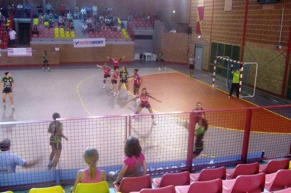 Handball féminin 2ème division : les Lommoises ont le niveau !