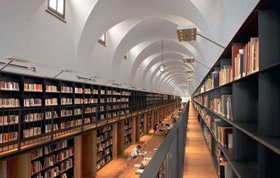 Leçon d'archi-lecture : la Nuova Manica Lunga