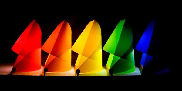 La lampe FUROSHIKI* (Art japonais du pliage de tissu)