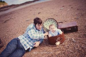 Calixte et Aliette : séance photos d’enfants sur la plage, Bretagne