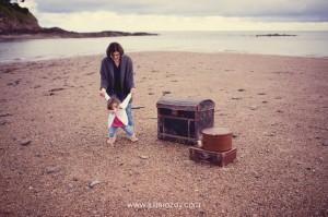 Calixte et Aliette : séance photos d’enfants sur la plage, Bretagne