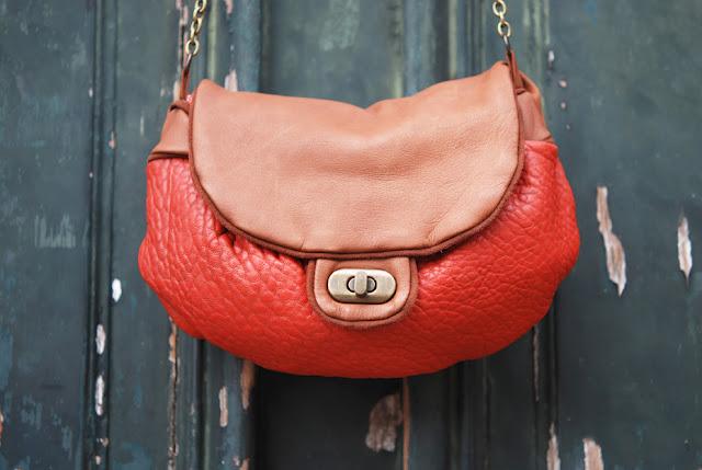 [Laissez-moi vous présenter: Marcel]10/09sac chaînette 