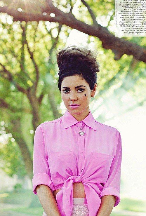 Marina-The-Diamonds-For-FOAM-Magazine-8.jpg