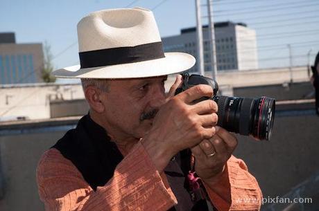 Exposition Reza, entre guerres et paix