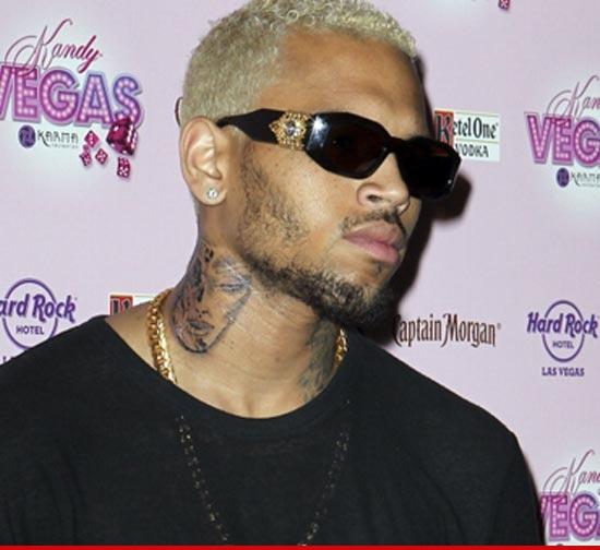 Chris Brown : son nouveau tattoo c'est Rihanna ou pas ?