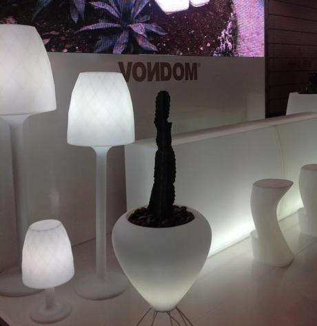 Stand Vondom - maison et objet Stand Vondom - maison et objet