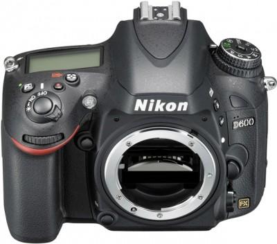 News : Nikon présente son reflex expert D600