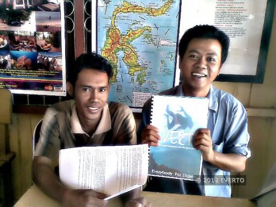 Saiful et Dadang à Ampana (Sulawesi Centre, Indonésie)