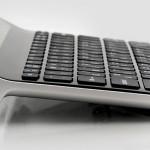 Un clavier intégrant un écran pour voir ce que l’on tape