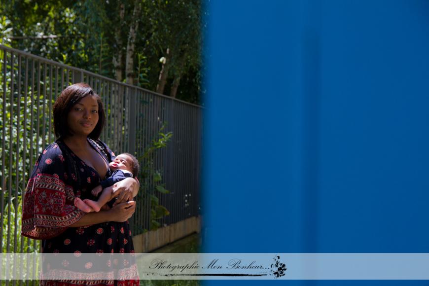 Photographe de maternité à Paris 75- Bébé et portrait de famille – Ysmaël 1 mois