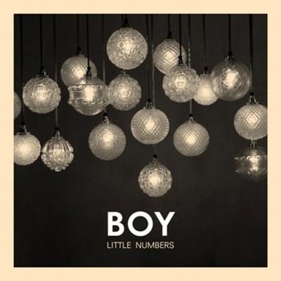 Boy, le clip de Little Numbers