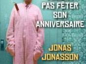 vieux voulait fêter anniversaire, Jonas Jonasson