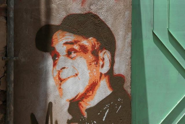 GRAFFITI & STREET ART IN MOROCCO !