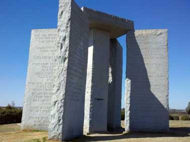 N.O.M. d’une pierre