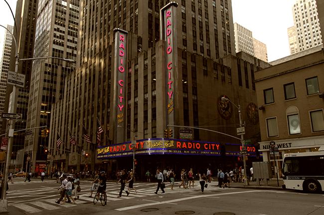 radio-city-music-hall-new-york