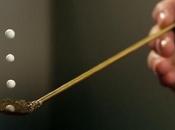 lévitation acoustique oeuvre