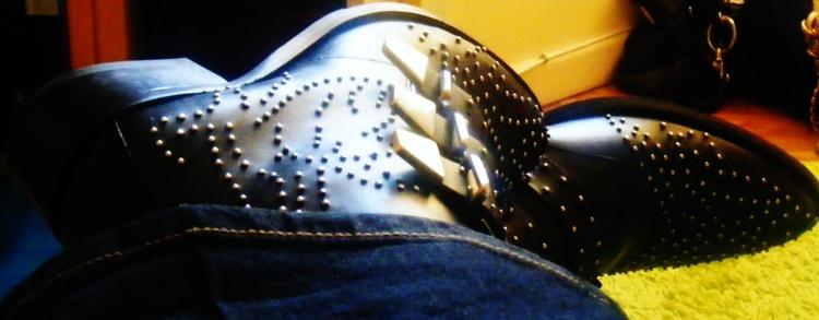 ♫♪ Suzanna ♪♫