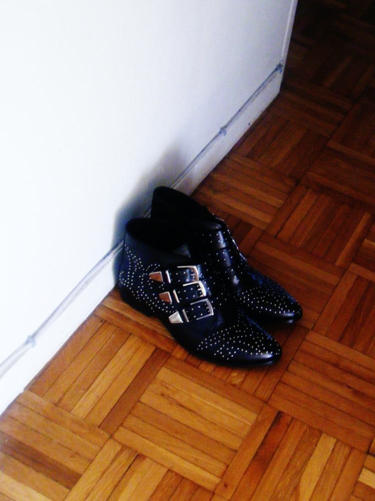 ♫♪ Suzanna ♪♫