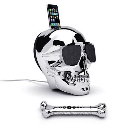 Aeroskull, l’enceinte crâne brillant pour iPhone et iPod signée Jarre Technologies