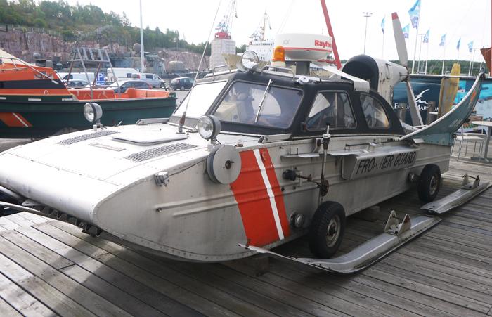 Guest.07 #AMANDINE URRUTY & NICOLAS BARROME