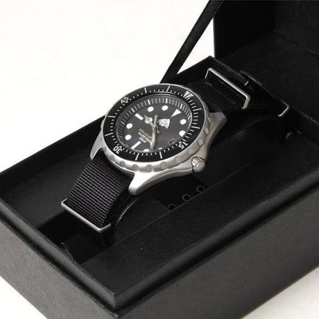 MT. RAINIER DESIGN – F/W 2012 – MOUNTAIN WRIST WATCH MT. RAINIER DESIGN – F/W 2012 – MOUNTAIN WRIST WATCH