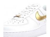 Nike WMNS Force Metallic Gold