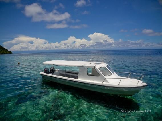 Bateau de plongée du Walea (îles Togian, Sulawesi Centre, Indonésie)