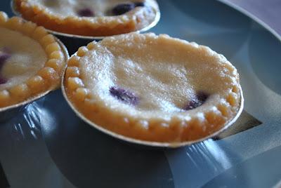 Tartelettes aux bleuets et au sucre à la crème