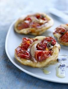 Idée pour apéritif dinatoire : mini pizzas aux tomates cerises