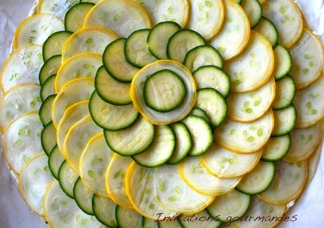 IMG_7171 PIZZA-TARTE AUX 2 COURGETTES, RICOTTA ET OIGNONS CONFITS