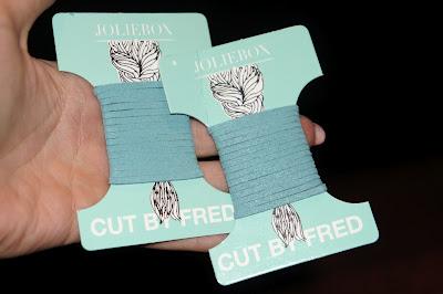 Avec 4 métros de retard, la JolieBox d'août...