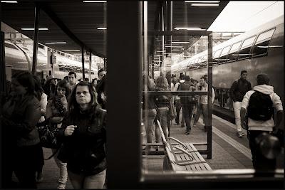 U're looking at me ?