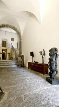 Intérieur château Picasso - Chateau de Vauvenargues