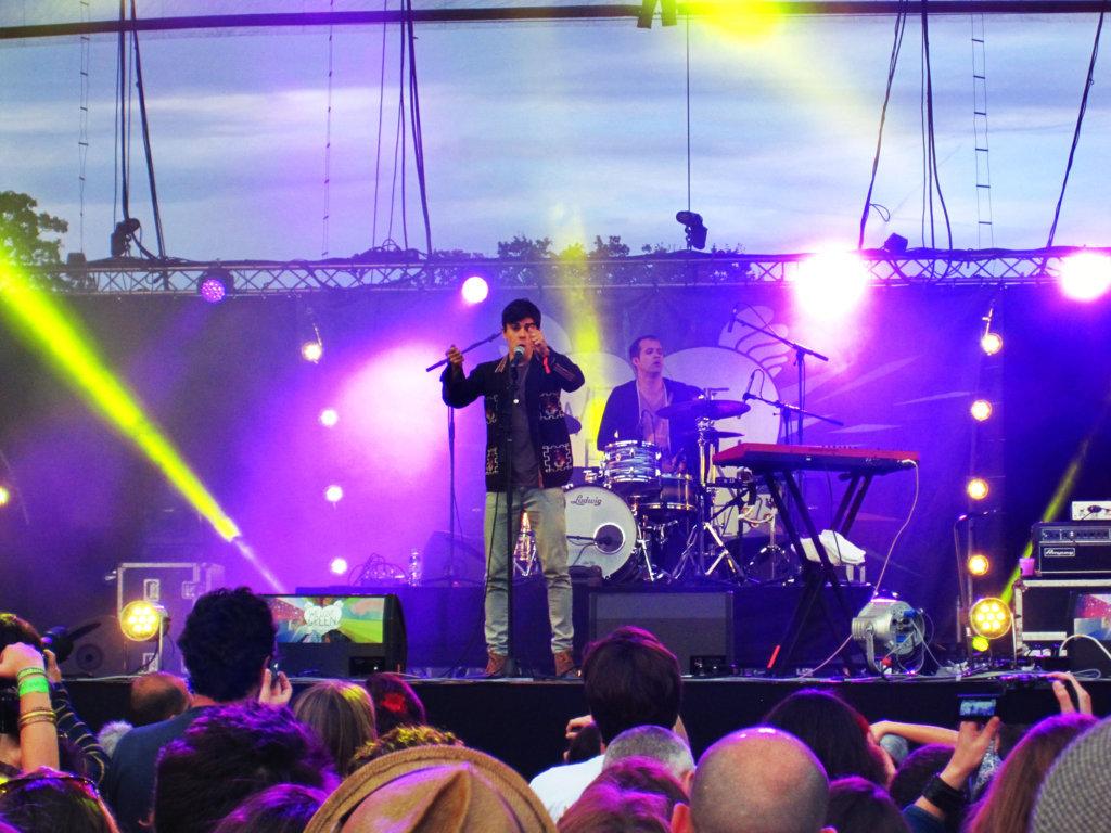 We Love Green Souvenirs