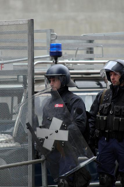 Polizei verhindert antikapitalistische Anti-WEF-Demo am 21.01.2012 in Bern