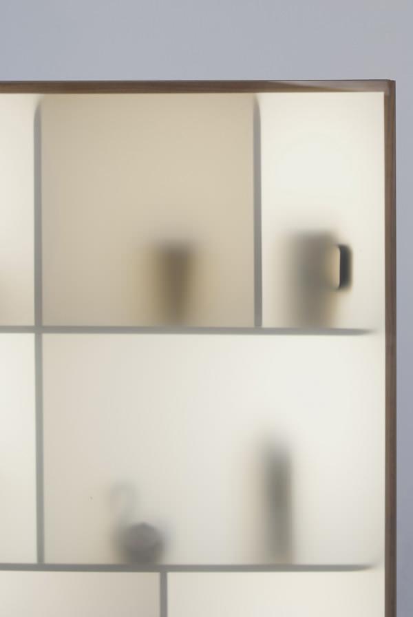 Displayaway le cabinet mise en valeur par Stine Knudsen Aas