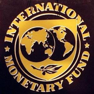Le FMI prône une réduction d’austérité en période très critique