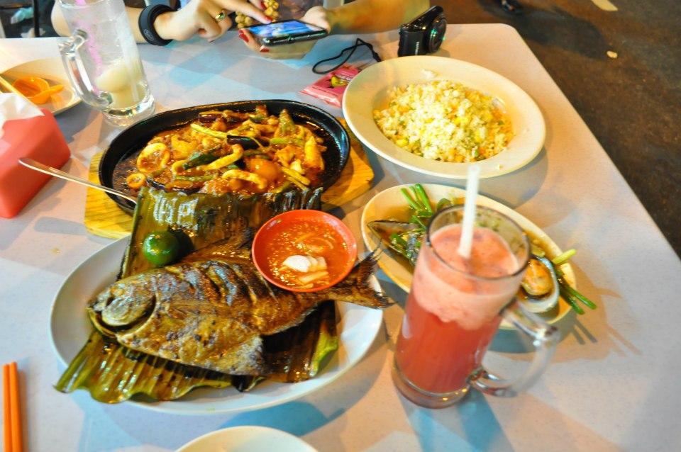 diner chez meng Kee Grill Fish