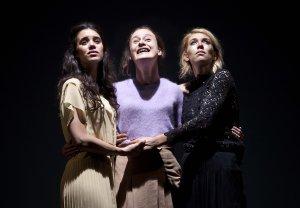 3 Sisters au Young Vic: Tchekhov version métal