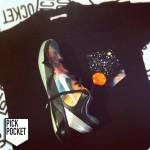 Le look arty en customisant sa poche, facile !