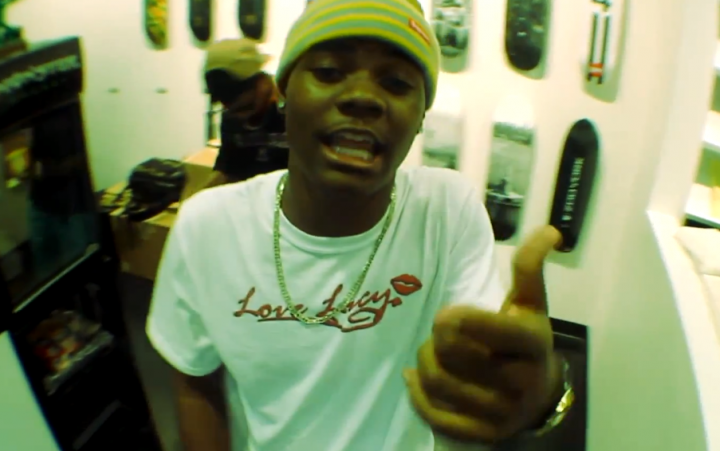 Malll – High Thoughts