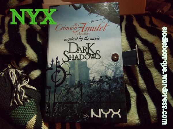 NYX- boîtier crimson amulet inspired by the movie Dark Shadows