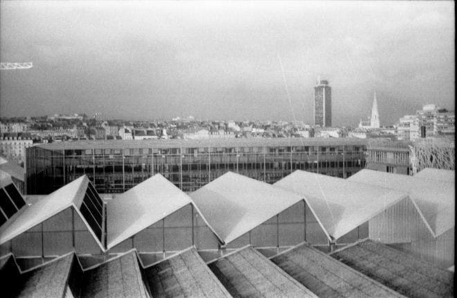 Rebuilding Nantes / construction & lifetime