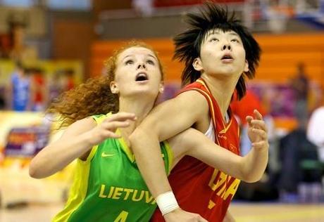 Lituanie-Chine---Mondial-3x3-U18_spain2012.fiba.com.jpg