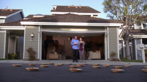 vlcsnap 2012 09 29 17h13m42s228 300x168 The Neighbors, Pilot