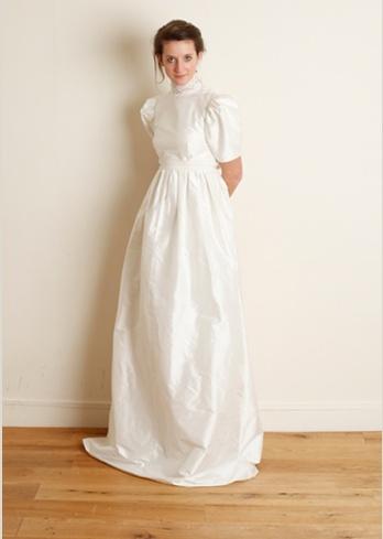 Mariage: des robes classiques chics avec David Purves