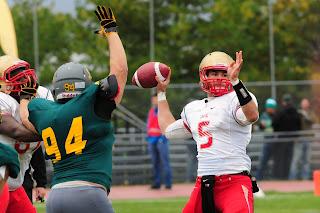 Belle victoire du Rouge et Or 48-10 contre Sherbrooke