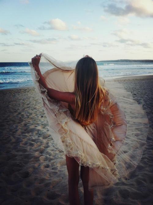 beach sun sea sand girl fashion dress