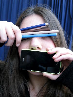 INCOGNITO AVRIL 2012